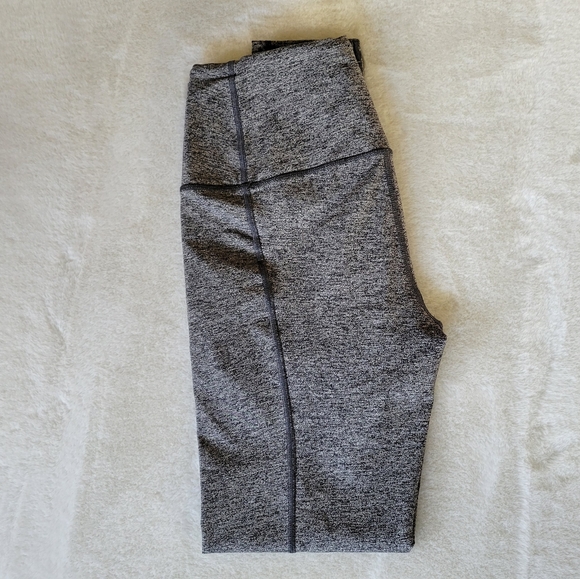 NWOT Victoria Sport Knockout Tight - Picture 7 of 7
